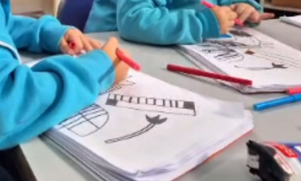Tenemos nuevos cuadernillos de inglés.