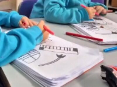 Tenemos nuevos cuadernillos de inglés.