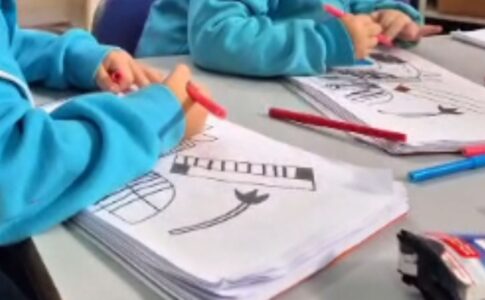 Tenemos nuevos cuadernillos de inglés.