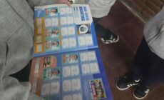 Intercambiar figuritas en la escuela: otra instancia de aprendizaje.