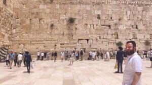 Abraham viajó a Israel y participó de numerosas actividades. (CUI).