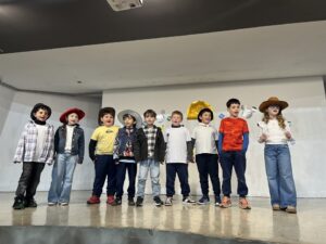 Song festival en el Colegio Israelita. (British Shool).