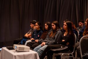 Charla en el Secundario. (Marco Koifman - CUI).
