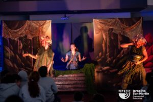 Obra de teatro Vikings en el Colegio Israelita. (Marco Koifman - CUI).