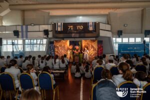 Obra de teatro Vikings en el Colegio Israelita. (Marco Koifman - CUI).