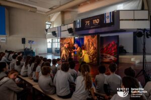 Obra de teatro Vikings en el Colegio Israelita. (Marco Koifman - CUI).