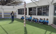Formas, colores y materiales: una experiencia para descubrir y crear en el Gan. (CUI).