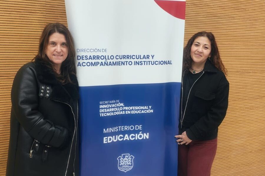 El equipo directivo participó de una jornada provincial sobre innovación educativa. (CUI).