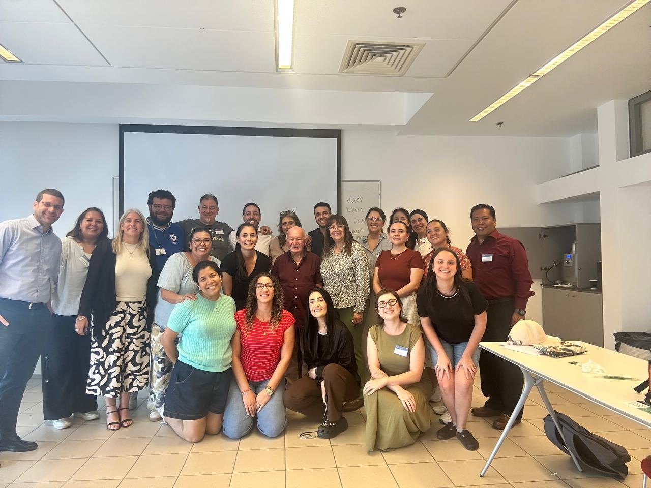 Estuvimos en el seminario internacional sobre la enseñanza de la Shoá en Yad Vashem. (CUI).