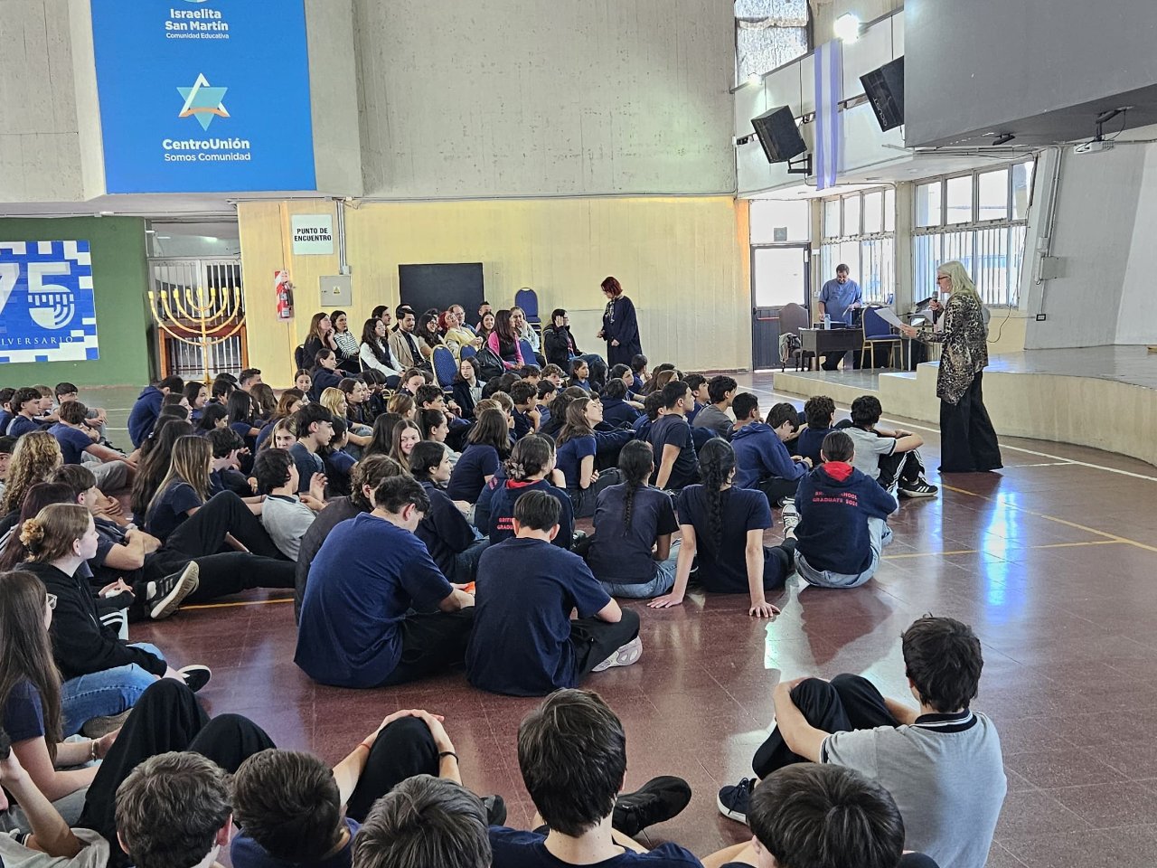 Celebramos el Día del Profesor en el Secundario. (Marco Koifman - CUI).