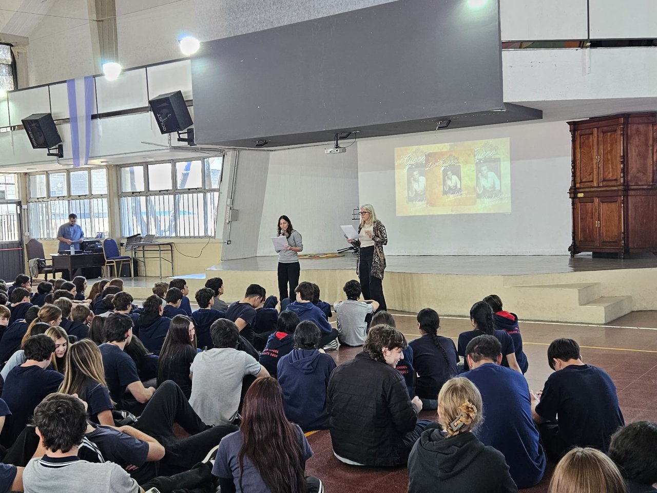 Celebramos el Día del Profesor en el Secundario. (Marco Koifman - CUI).