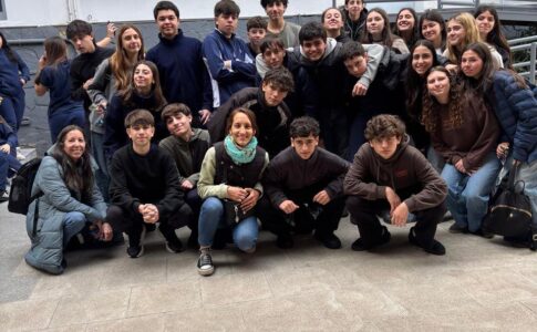 Diversidad religiosa: estudiantes de 4º año recorrieron templos de Córdoba. (CUI).