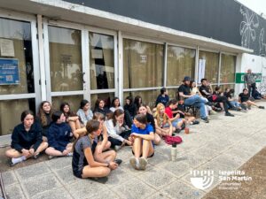 El Secundario celebró el Día del Estudiante con juegos y sorteos en Macabi. (Marco Koifman - CUI).