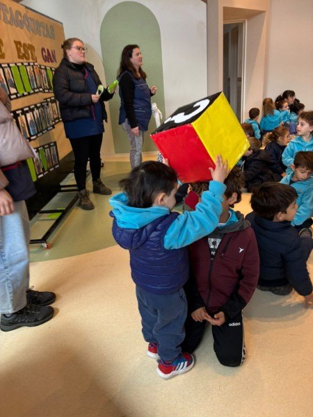 En el Gan también celebramos el Día del Maestro: un homenaje a nuestras morot. (CUI).