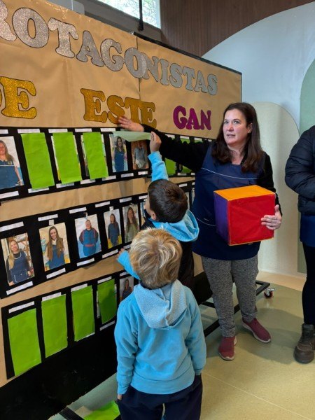 En el Gan también celebramos el Día del Maestro: un homenaje a nuestras morot. (CUI).